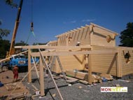 Bau von Holzhäusern