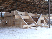 Log cabin house production hall