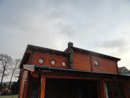 Detail - obložený komín